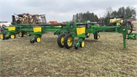 JD 6R20in male row planter