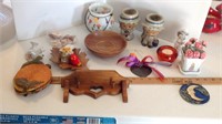 Miscellaneous knickknacks