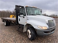 2012 International Flatbed Truck Titled NO RESERVE