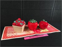 Strawberries & Apple
