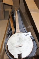 banjo with case