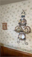 Wall plates & assorted hanging decor