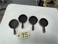 4 pcs-Decorative Mini Cast Iron Skillets