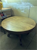 Vintage Round Table, branched leg, w/ castors