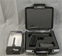 Sig Sauer P229.40 S&w Sig Handgun With Case,