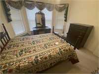 3pc Full Bedroom Suite Bed, Vanity & Stool, Chest