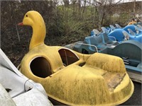(1) Duck Paddle Boat