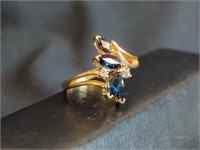 14K GOLD BLUE SAPPHIRE & DIAMOND RING