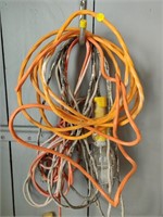 VARIOUS EXTENSION CORDS, CABLE & TROUBLE LIGHT