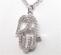 14 Kt .30 Ct Diamond Hamsa Hand Pendant Necklace
