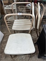 4 vintage folding chairs