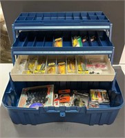 Tackle Box w/Fishing Lures