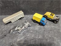 Vintage Toy Vehicles, trailer attachment and Dog