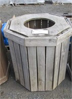 Wood Garbage Can Holder