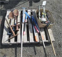 Pallet of Assorted Garden Tools