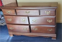 Dresser, 7 drawers, brass pulls