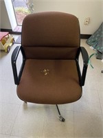 Brown office chair