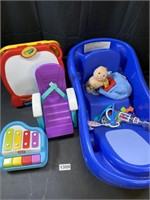 Child/Baby Lot - Bathtub, Toy Piano, Easel