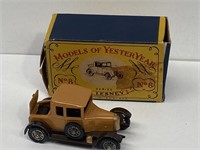 Model Car 50:1 of Yesteryear Bullnose Morris