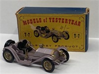 Model Car 46:1 of Yesteryear Y7 Mercer 1913