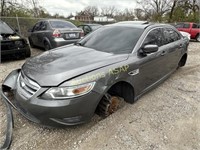 2011 Ford Taurus Tow# 6243