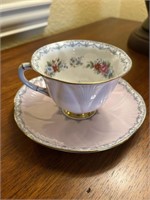 Tea cup Shelly of England find bone china