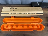 Chain storage box