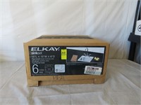 Elkay 20 Gauge Stainless Steel Sink Set, apps new