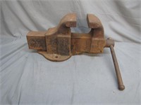 Vintage Heavy Duty Columbian Bench Mounted Vice