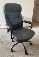 Like New Rolling Office Chair