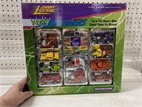 4 JOHNNY LIGHTNING WACKY WINNERS SET 1/64 SCA