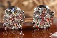 2.50 Cts Diamond Stud Earrings 14 Kt
