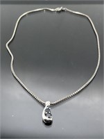 Sterling silver chain necklace & pendant, 5.58g
