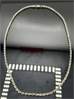 Italian sterling silver chain necklace, 18"l.