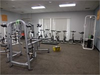 Lot with 11 Fitness Machines & 12 Gym Mats