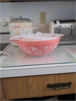 Pyrex pink and white  gooseberry full set no