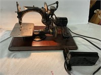 Antique Wilcox &Gibbs sewing machine
