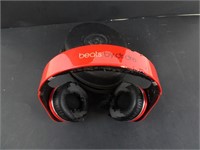 Beats by Dre Wireless Headset With Case Used