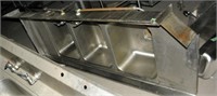 STAINLESS STEEL 3 WELL SINK