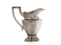 AMERICAN SILVER PITCHER, 557g