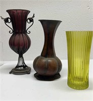 Assortment of Vases
Mixed Material - Glass &