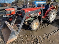 Yanmar Tractor w/loader,4 WD,Diesel