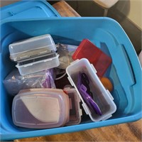 Tote of lock top storage containers