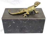 Marble storage box with figural lizard