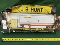 NIB J.B. HUNT Transport Services 18-Wheeler