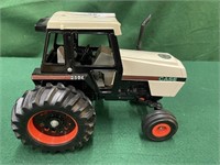 ERTL CASE 2594 Tractor