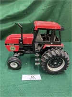 ERTL International CASE 2694 Tractor
