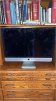 MacBook Desktop Computer