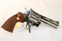 Colt Python 357 Mag. Revolver SN V44960 4" barrel
