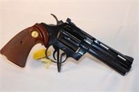 Colt Diamond Back 38 special Revolver